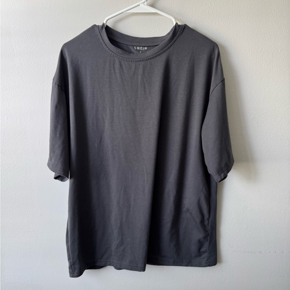 SHEIN Charcoal Short Sleeve Tee with Graphic